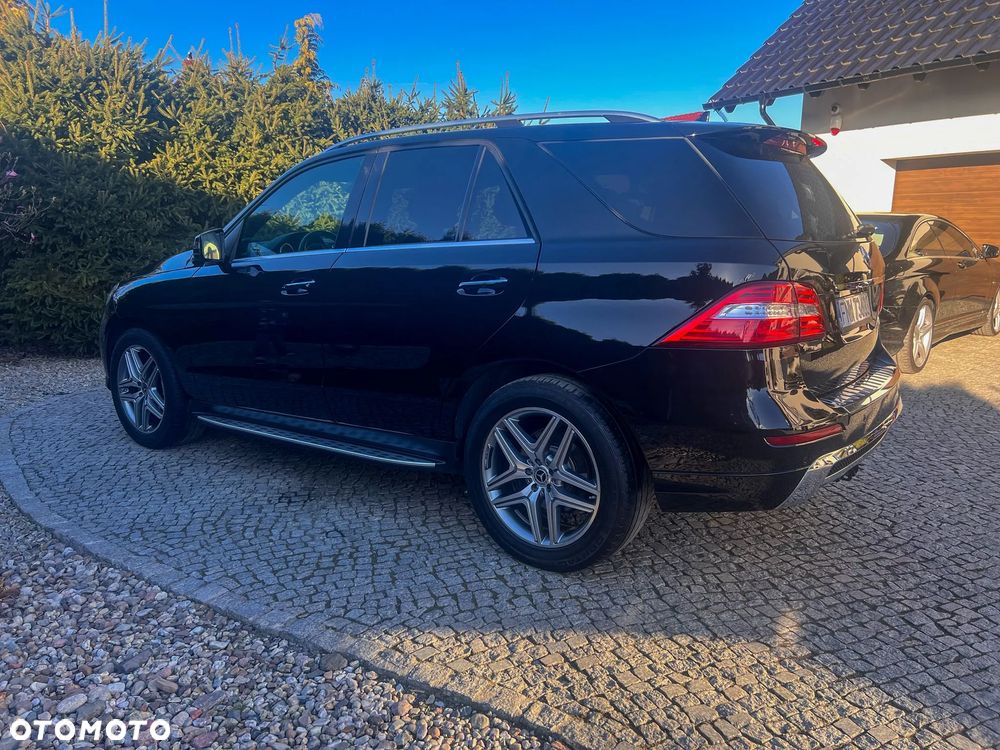 Mercedes-Benz ML 350 BlueTEC 4-Matic - 5