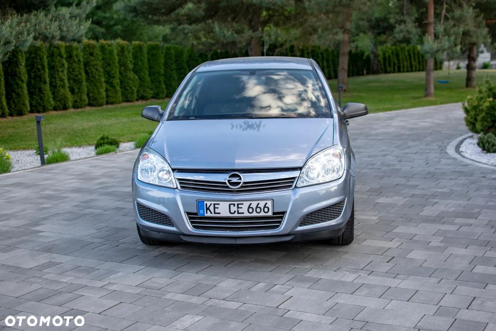 Opel Astra - 8