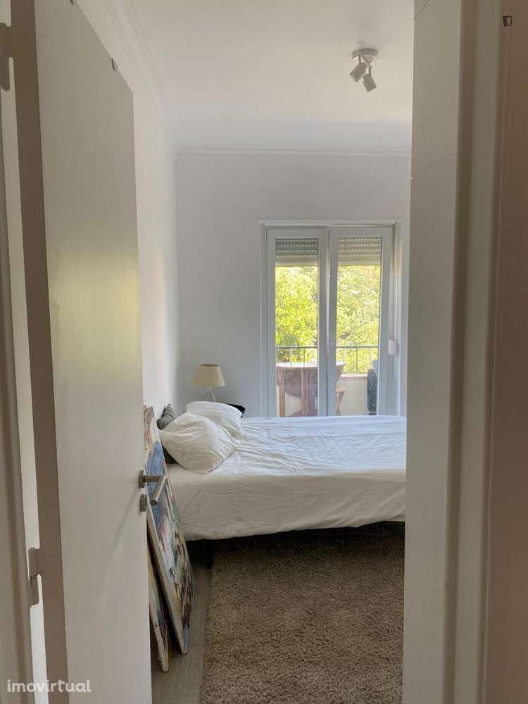 Quarto - localizado em Ajuda Lisbon - Grande imagem: 3/21