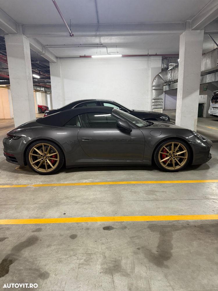 Porsche 911 4S - 3