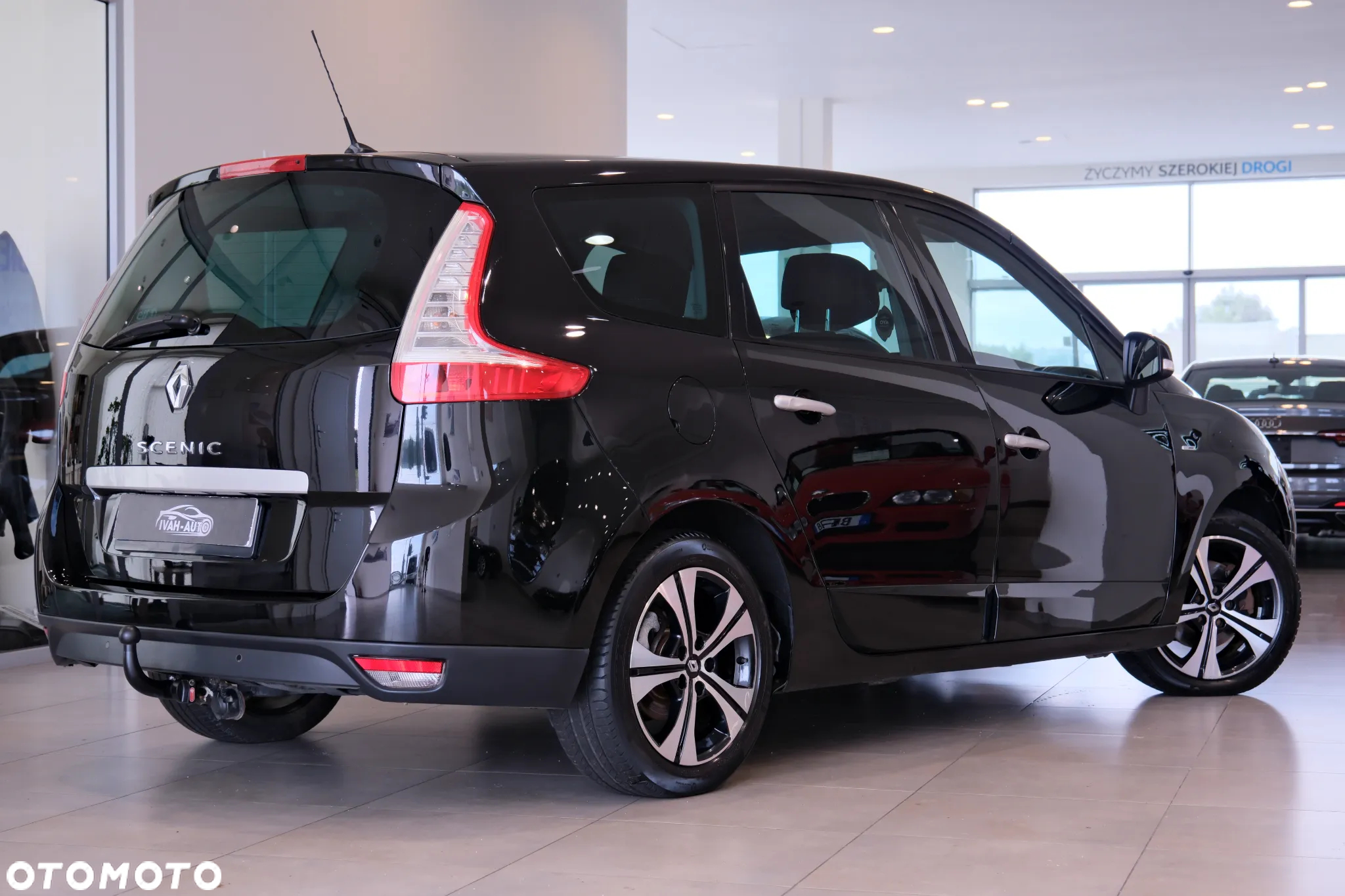 Renault Scenic 2.0 16V 140 CVT Bose Edition - 12