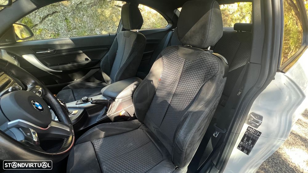 BMW 220 d Coupe Pack M Auto - 10