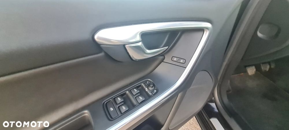 Volvo V60 D2 Drive-E Ocean Race - 14