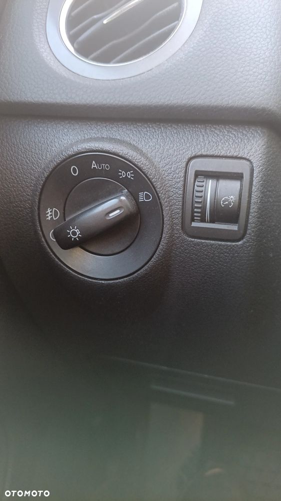 Volkswagen Tiguan - 9