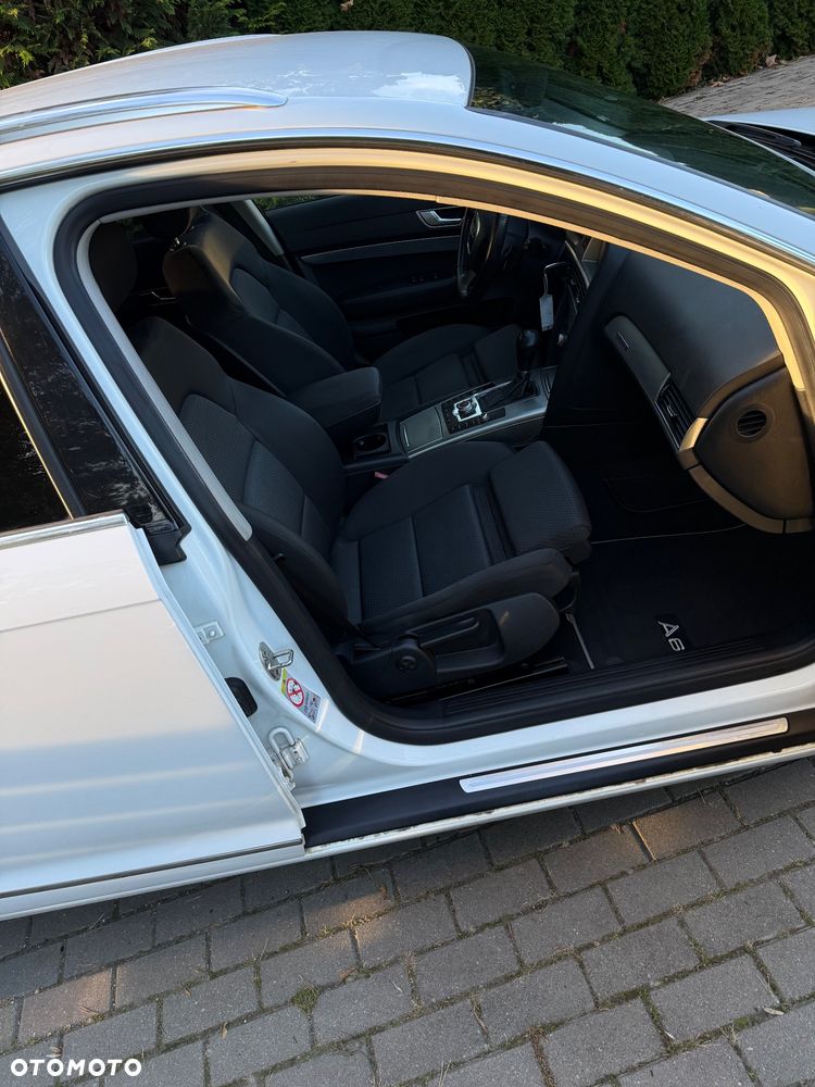 Audi A6 Avant - 17