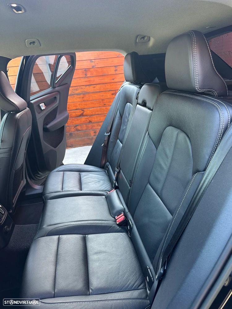 Volvo XC 40 - 9