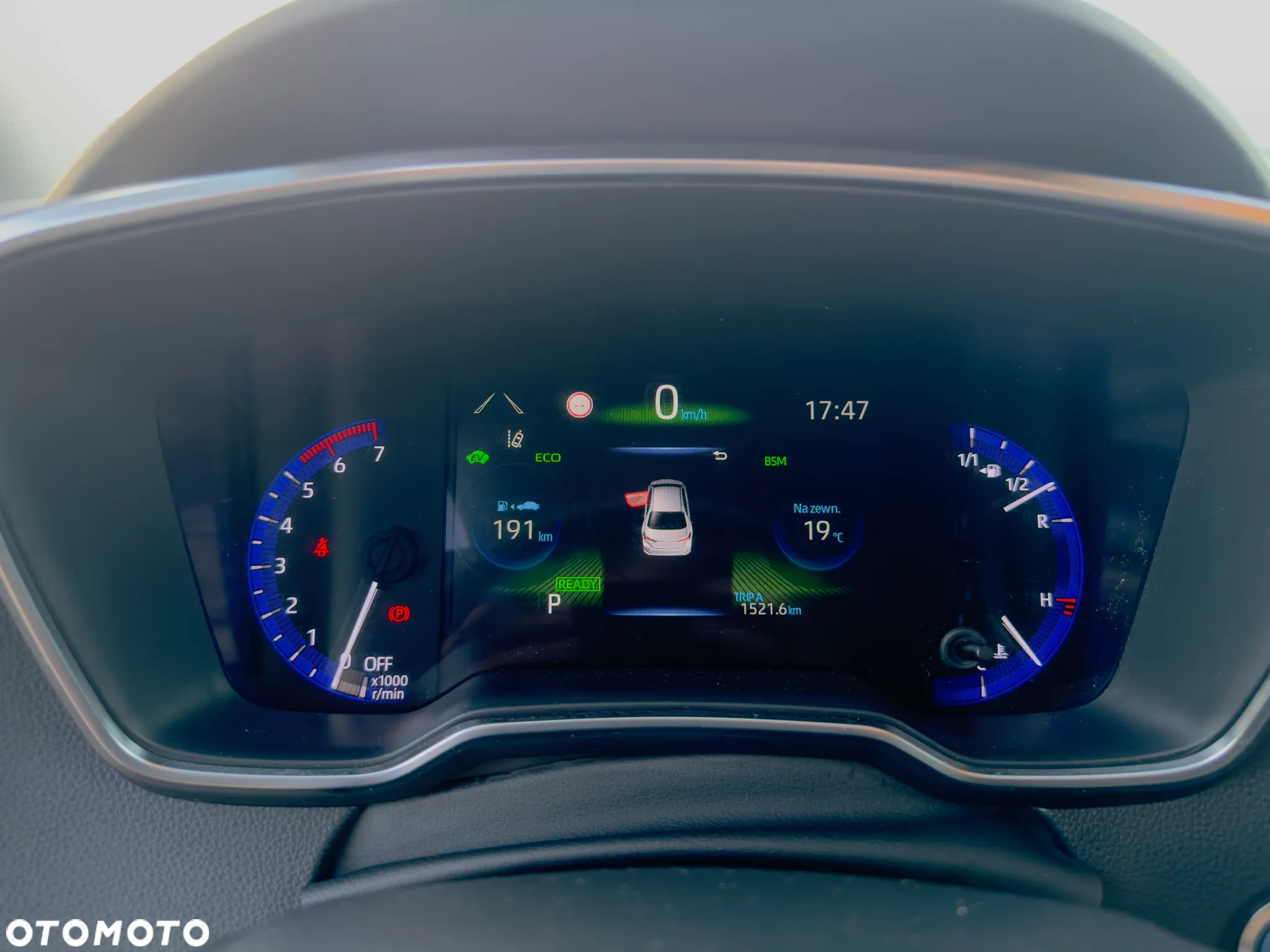 Toyota Corolla 1.8 Hybrid Executive - 7