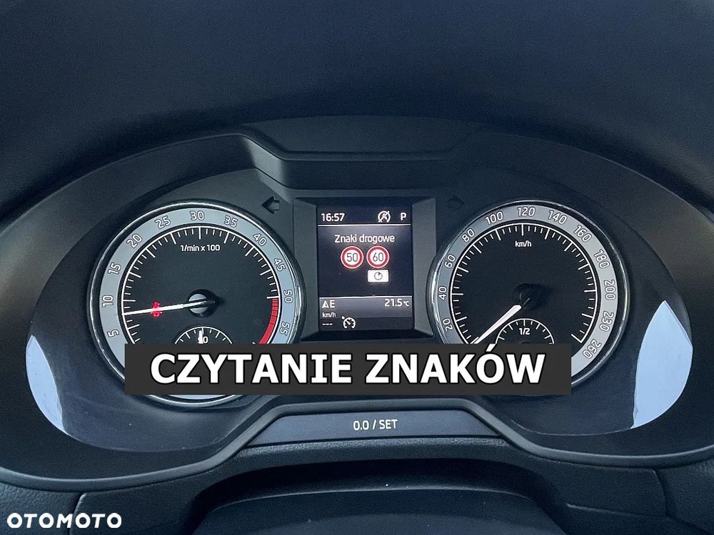 Skoda Octavia 2.0 TDI 4x4 Style DSG - 22