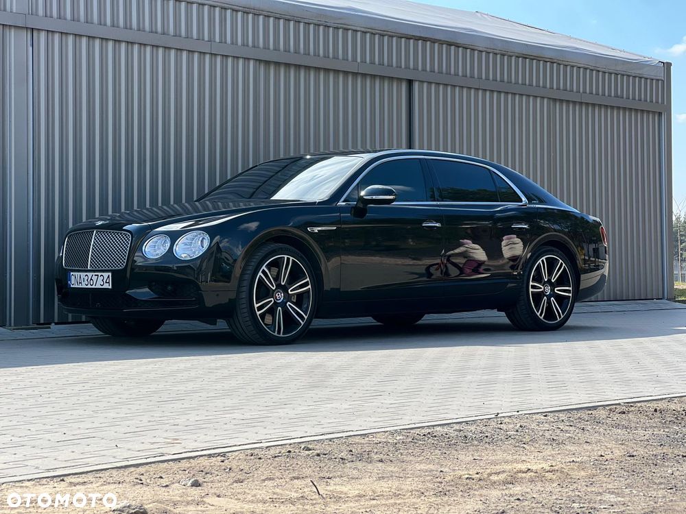 Bentley Flying Spur V8 S - 3