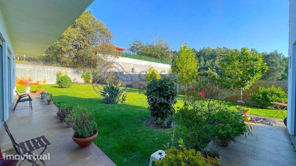 Moradia de Luxo T4+2 (4 Suites + 2 Quartos)  Cidade da Maia,  Terreno - Grande imagem: 4/60