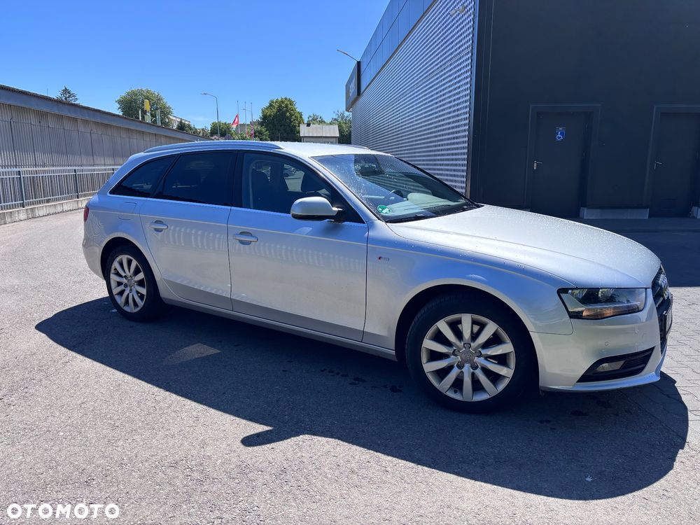 Audi A4 Avant - 2