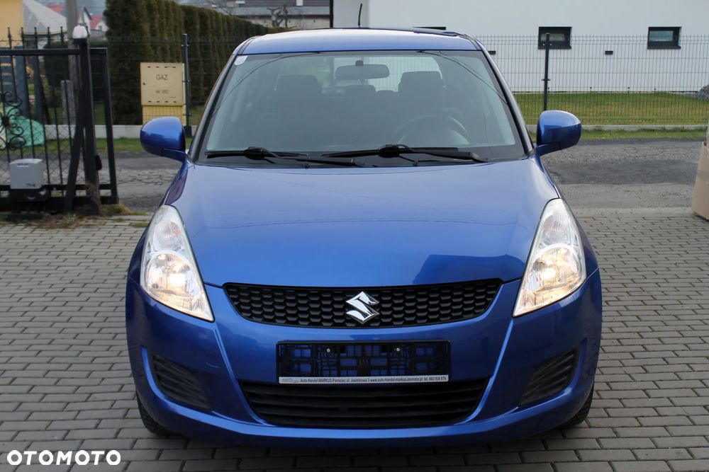 Suzuki Swift - 1