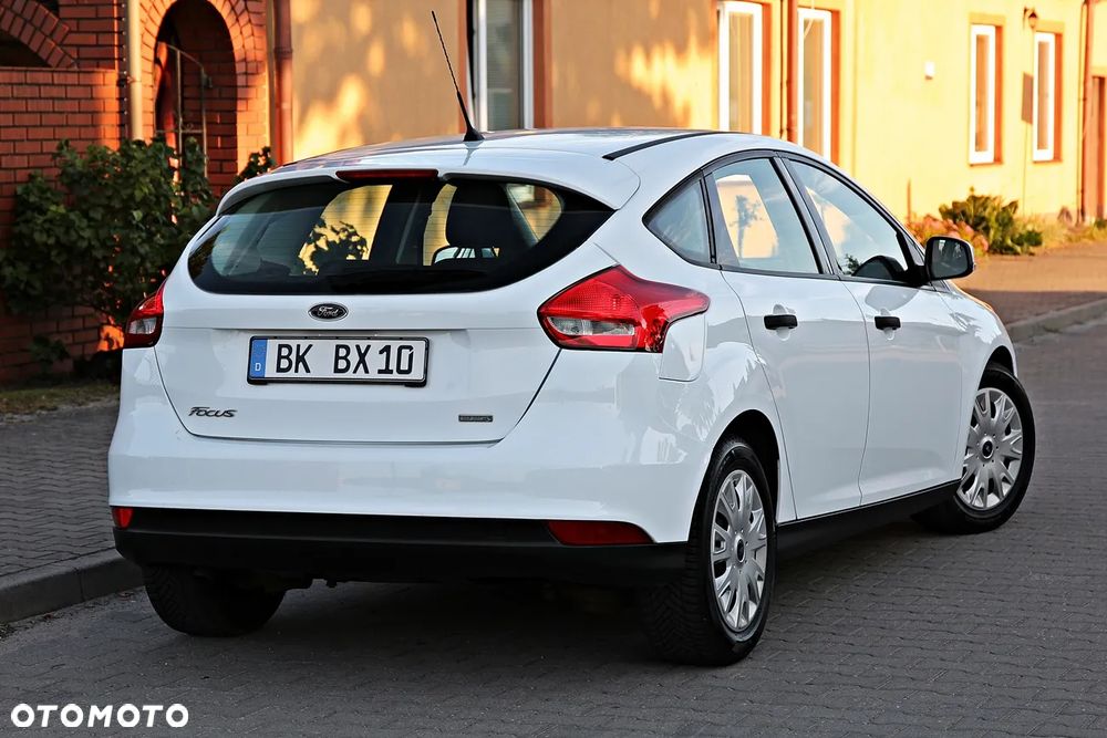 Ford Focus - 15