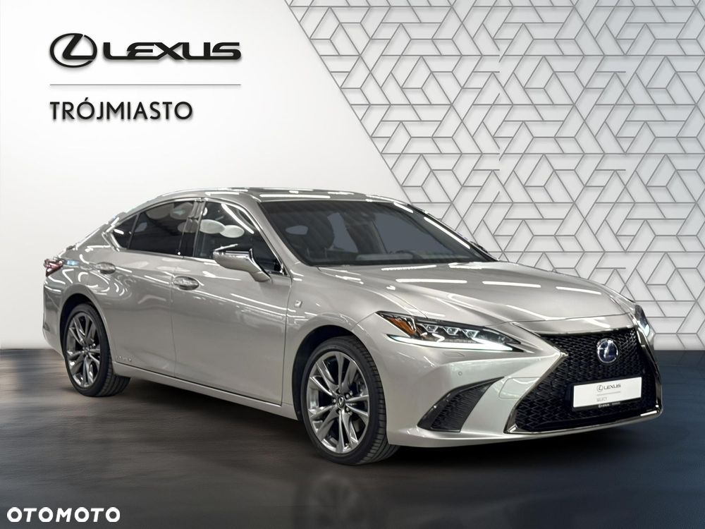 Lexus ES 300h F Sport Edition - 8