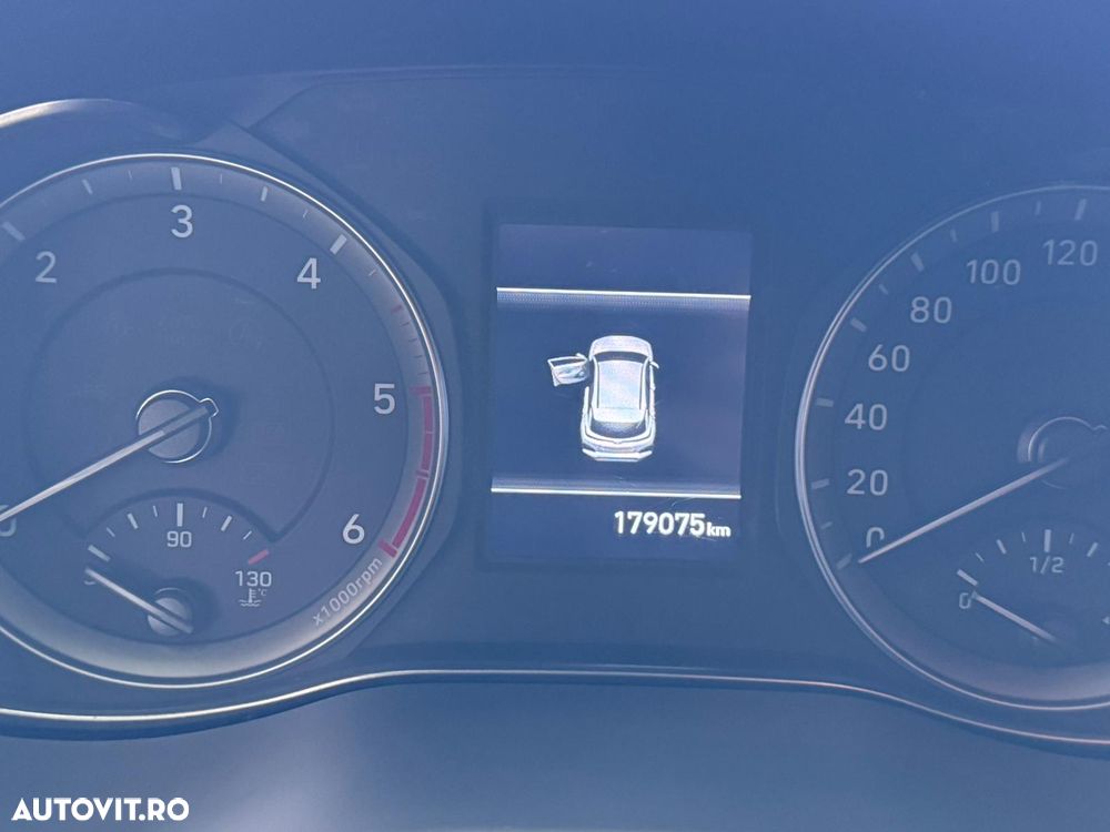 Hyundai KONA 1.6 CRDi Trend - 10