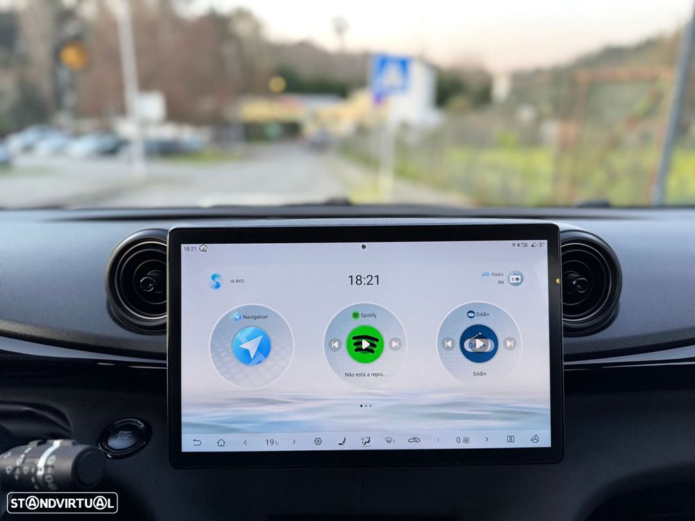 BYD Dolphin 60.4 kWh Comfort - 25