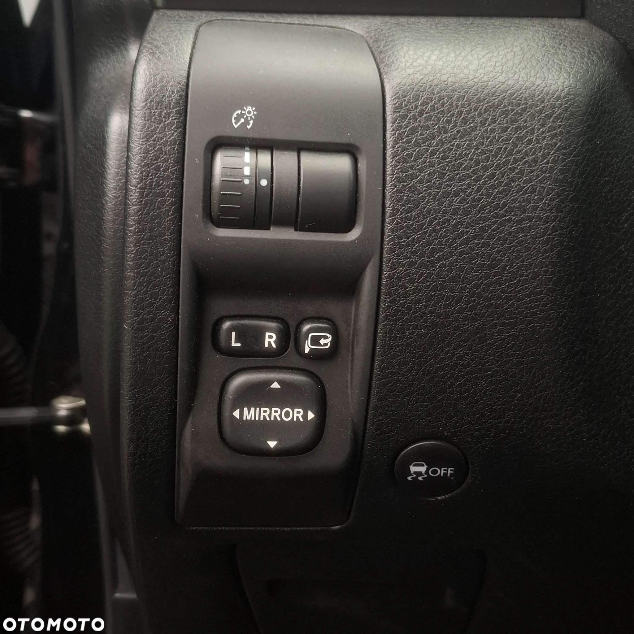 Subaru Impreza 2.0D XV - 24