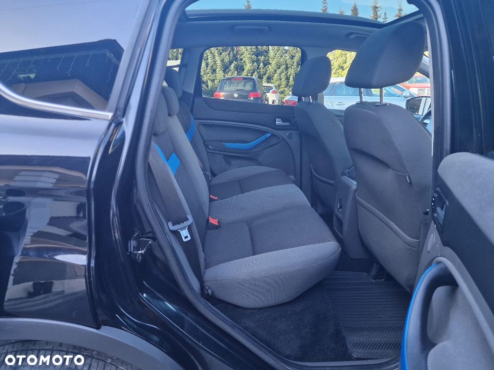 Ford Kuga 2.0 TDCi 4x4 Trend - 15