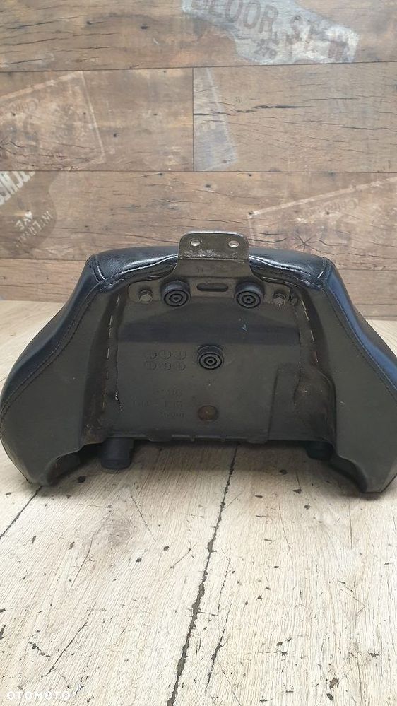 Siedzenie kierowcy Yamaha XVS1100 Drag Star Custom - 4