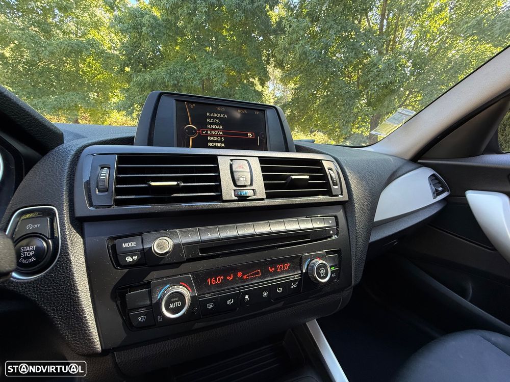 BMW 116 d EfficientDynamics — fotografia 6