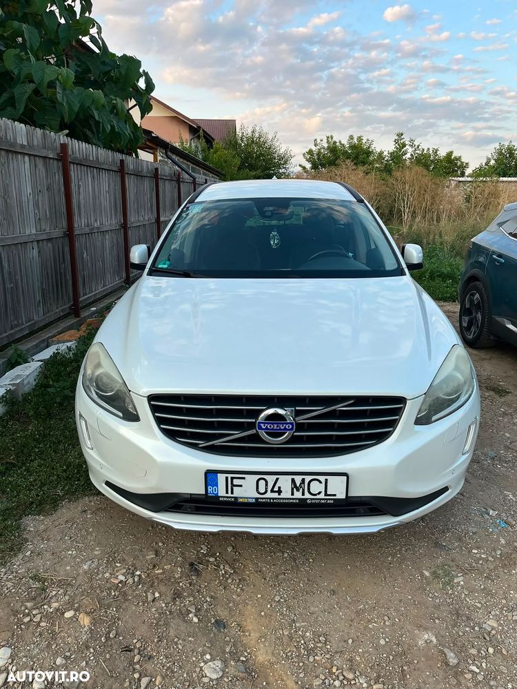 Volvo XC 60 D4 Geartronic Momentum - 16