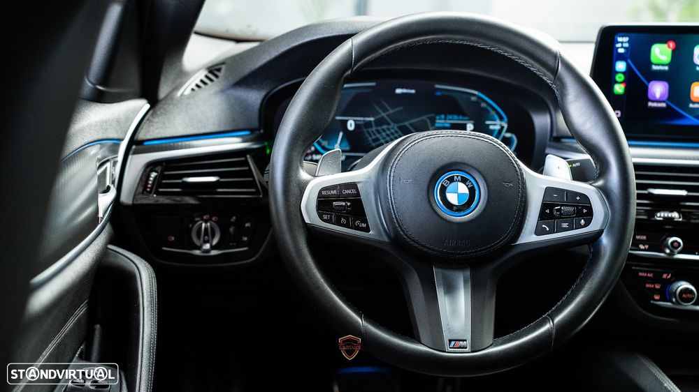 BMW 530 e Pack M - 22