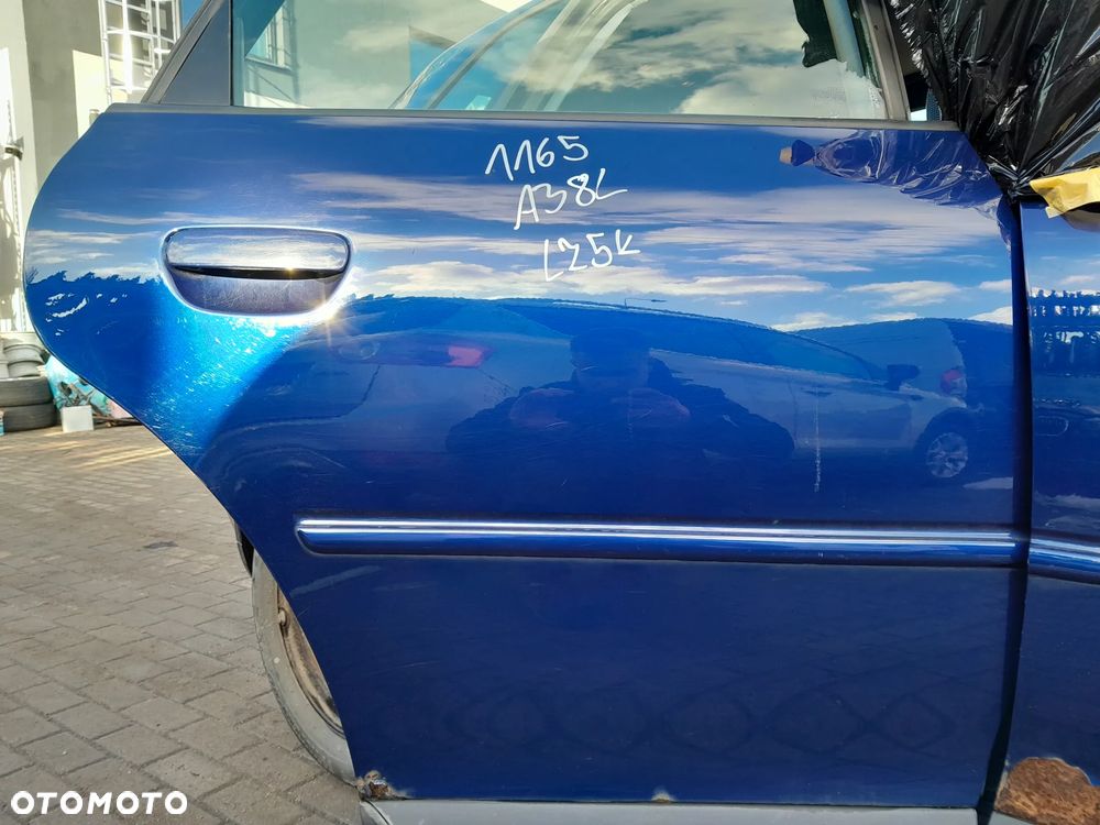 AUDI A3 8L DRZWI PRAWE TYLNE PRAWY TYŁ KOLOR: LZ5K