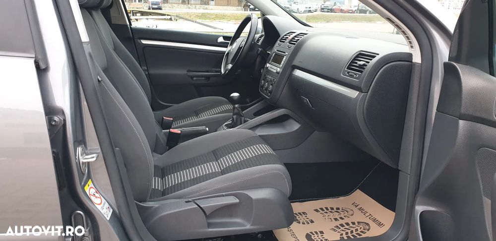 Volkswagen Golf 1.6 United - 8