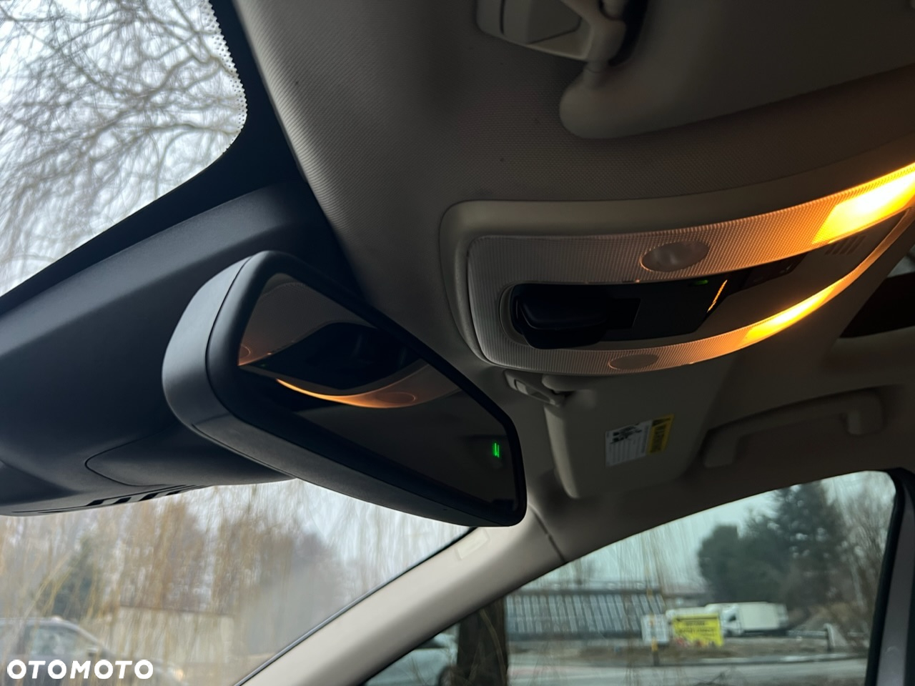 Volvo XC 60 T6 AWD R-Design - 33