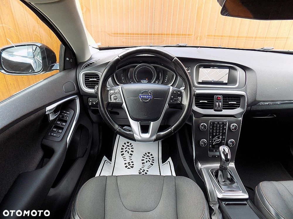 Volvo V40 Cross Country T4 AWD Momentum - 15