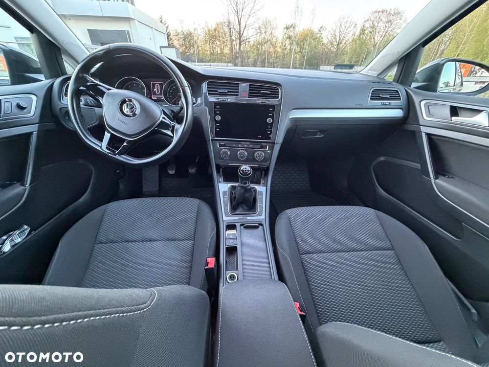 Volkswagen Golf 1.0 TSI Trendline - 18
