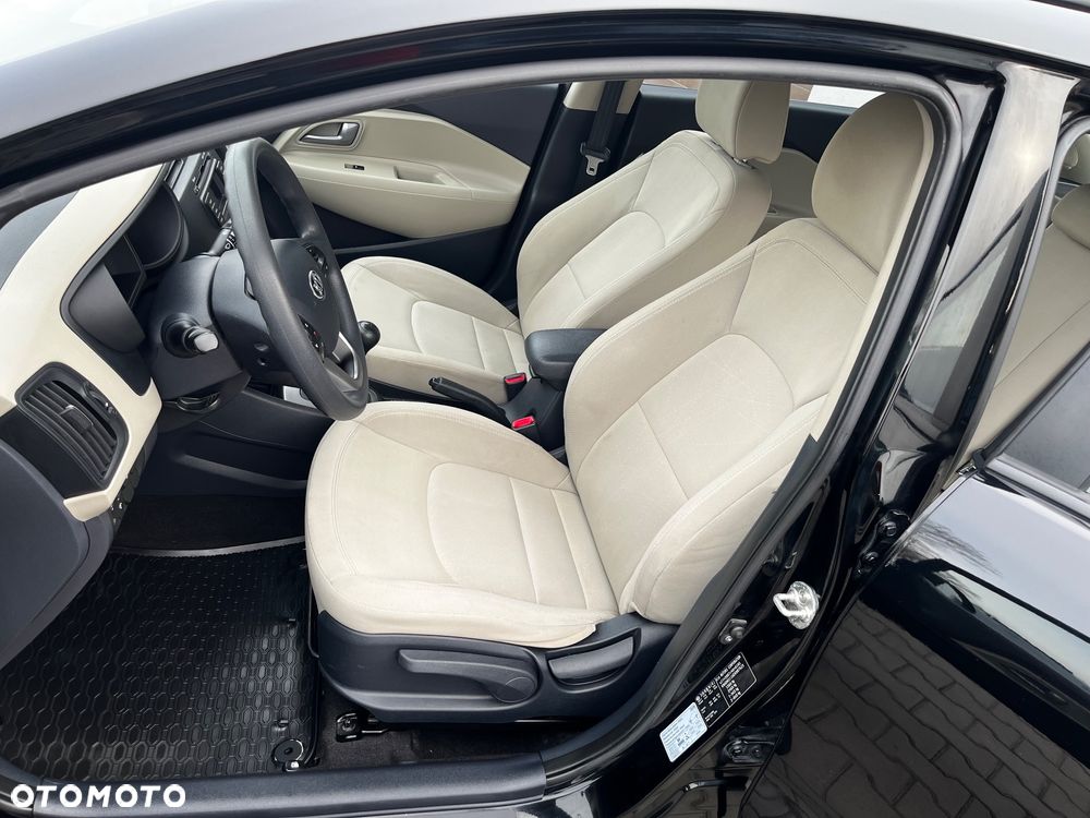 Kia Rio 1.2 M - 18