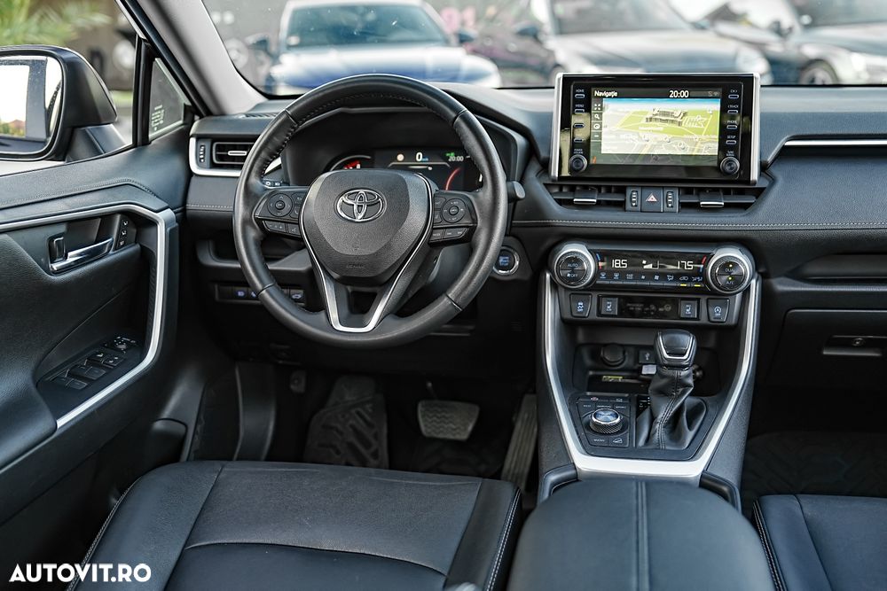 Toyota RAV4 2.0P CVT AWD Luxury - 23