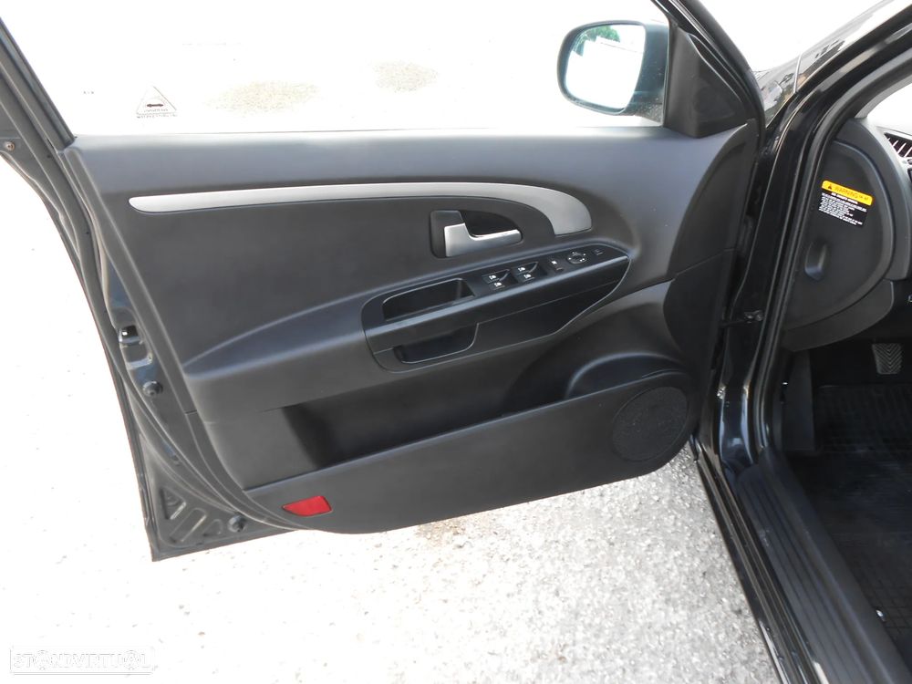 Kia Ceed SW 1.4 CVVT LX - 11