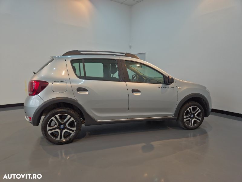 Dacia Sandero Stepway 0.9 TCe - 5