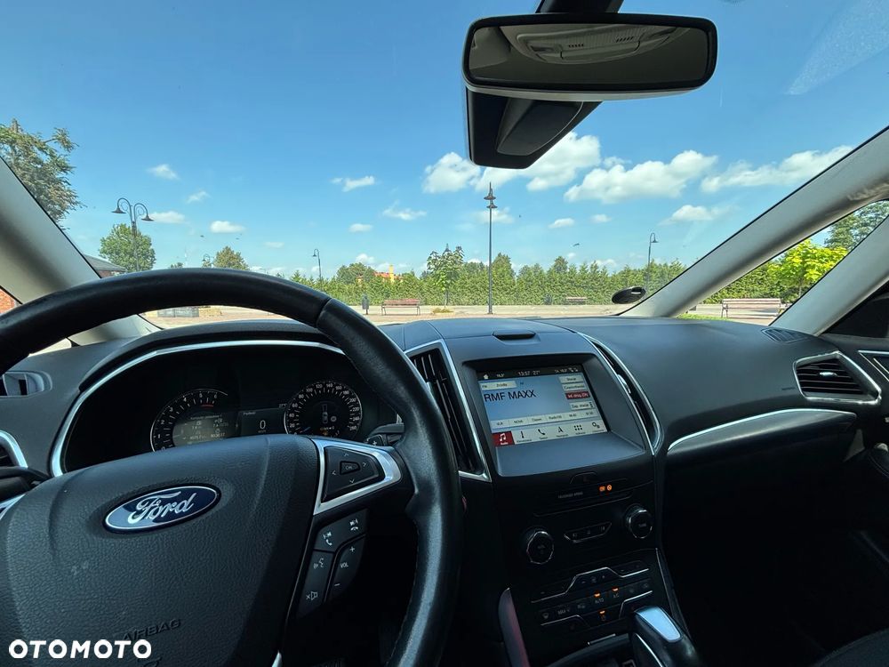 Ford Galaxy - 14