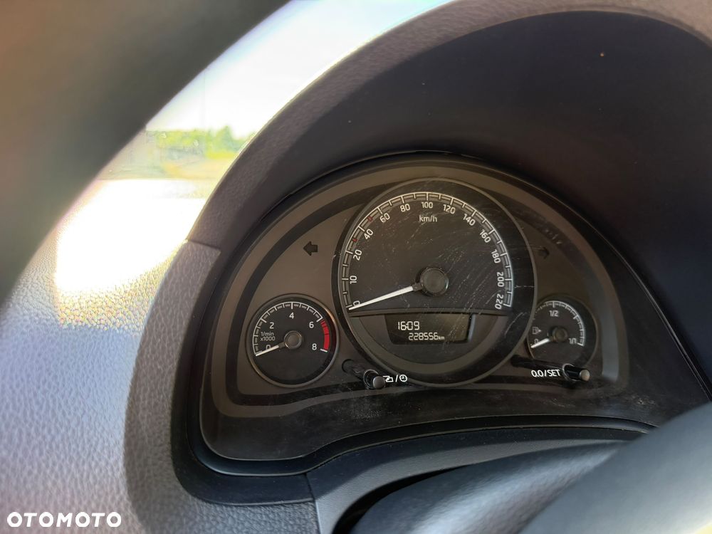 Skoda Citigo 1.0 Ambition - 10