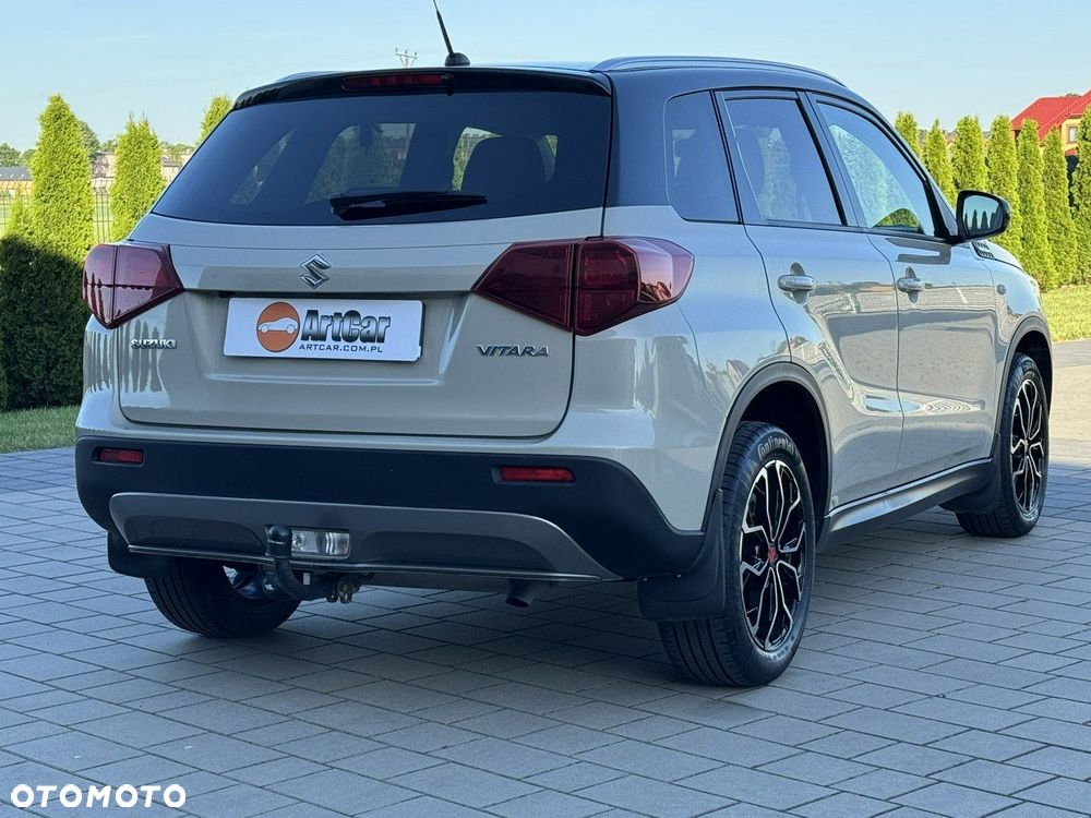 Suzuki Vitara - 8