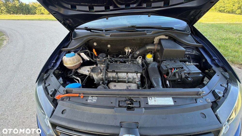 Volkswagen Polo - 16