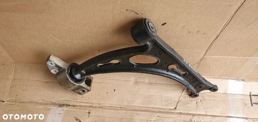 Wahacz prawy przód przedni VW Touran 1K0407153G - 2