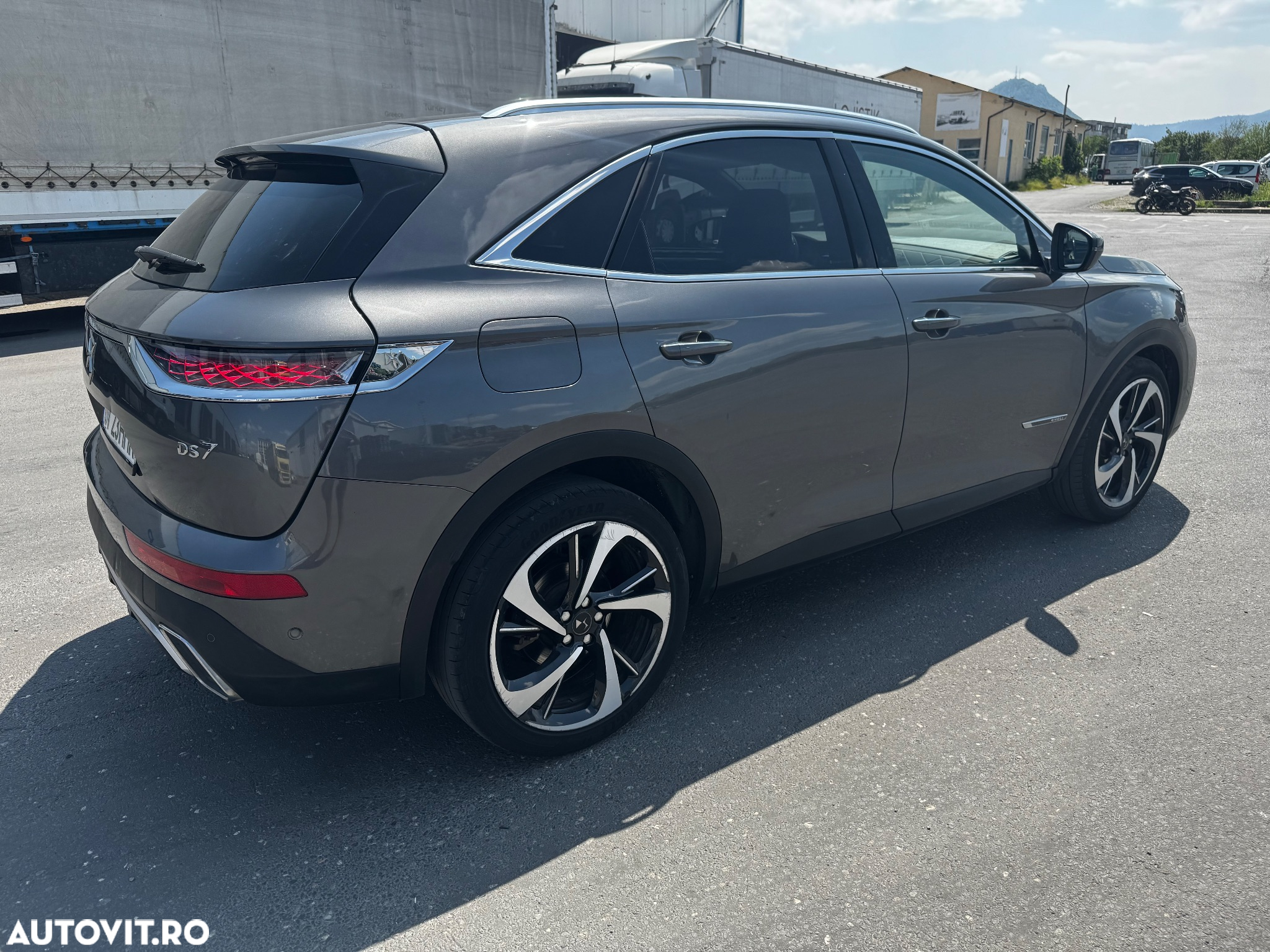 DS Automobiles DS 7 Crossback - 2