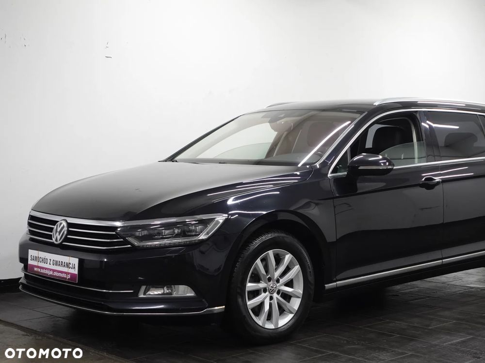 Volkswagen Passat - 13