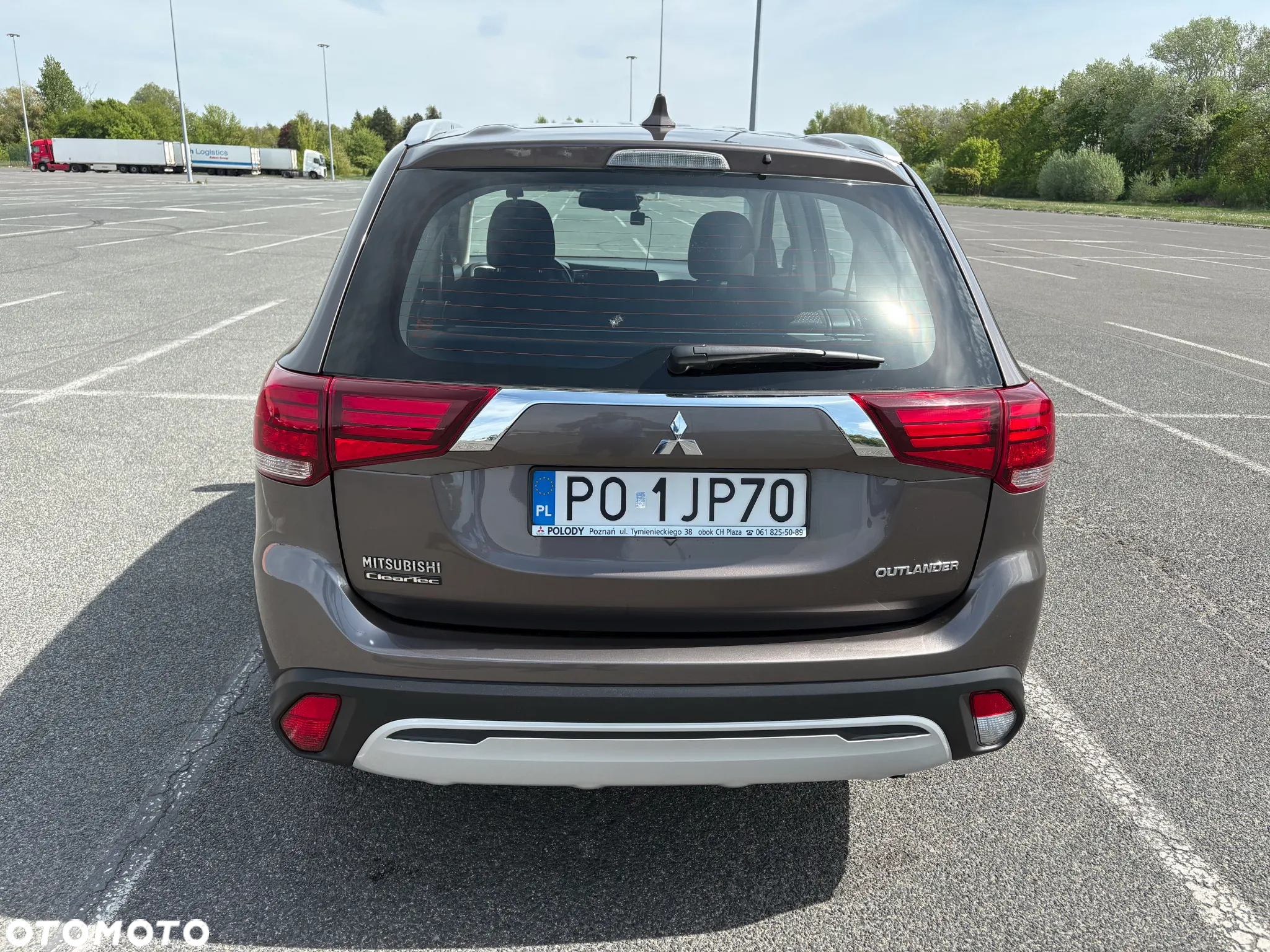 Mitsubishi Outlander 2.0 Invite + 2WD - 4