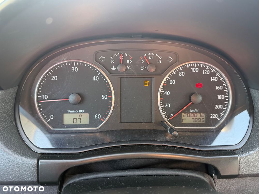 Volkswagen Polo - 13