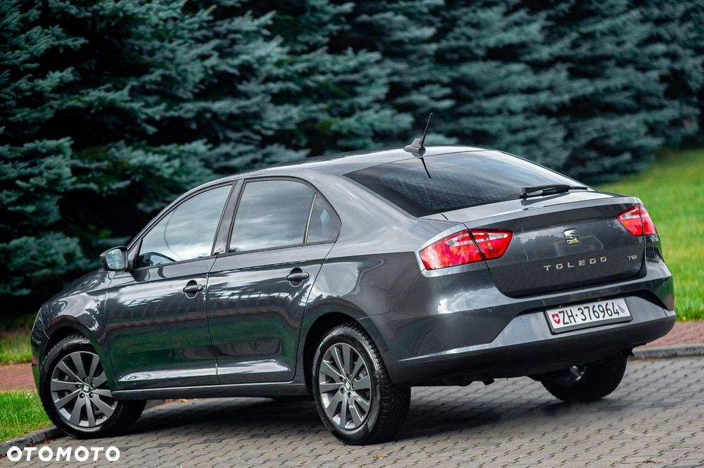 Seat Toledo 1.4 TSI Reference DSG - 19