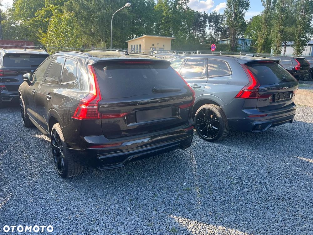 Volvo XC 60 B5 B AWD Ultra Black Edition - 11