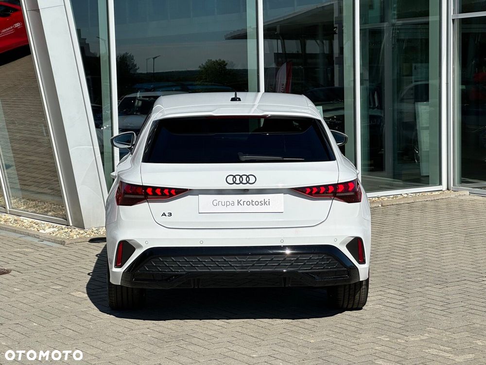 Audi A3 Sportback - 7