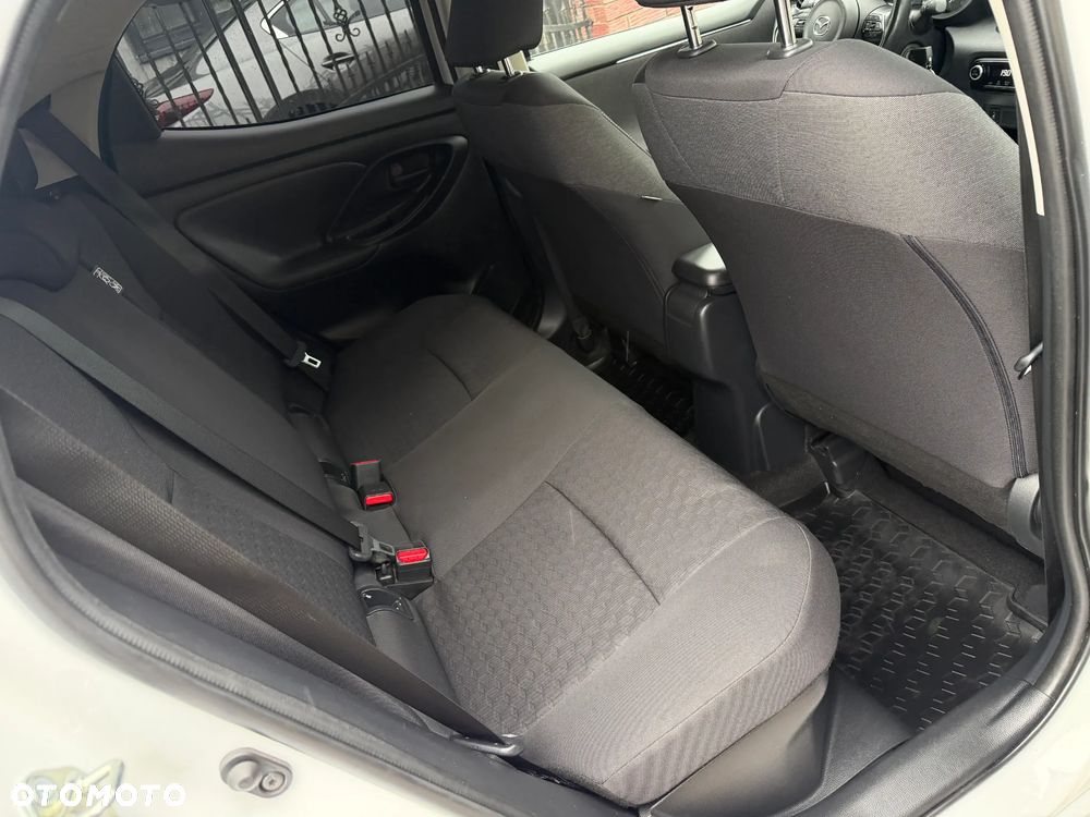 Toyota Yaris Hybrid 1.5 Comfort - 34