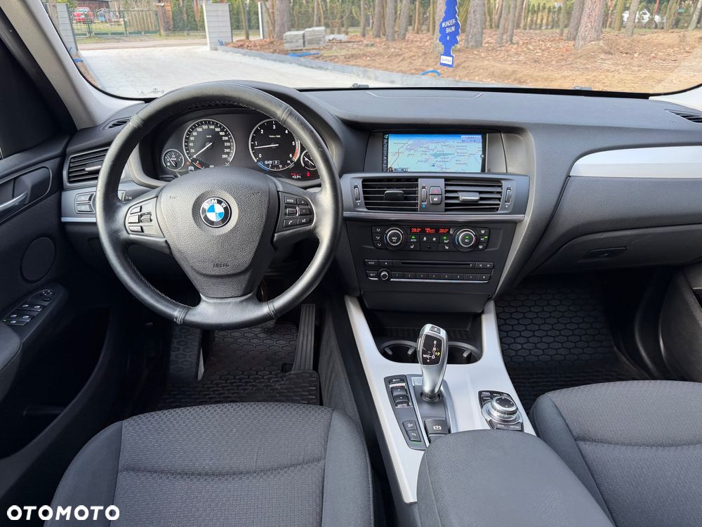 BMW X3 xDrive30d Sport-Aut - 16