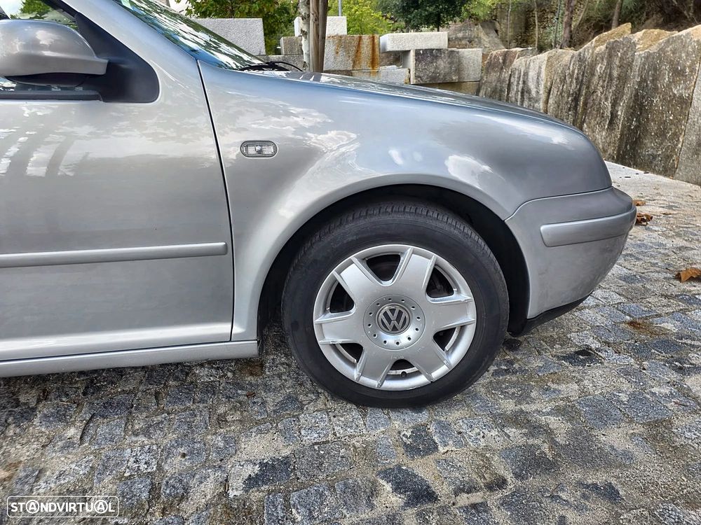 VW Bora 1.9 TDi Highline - 7